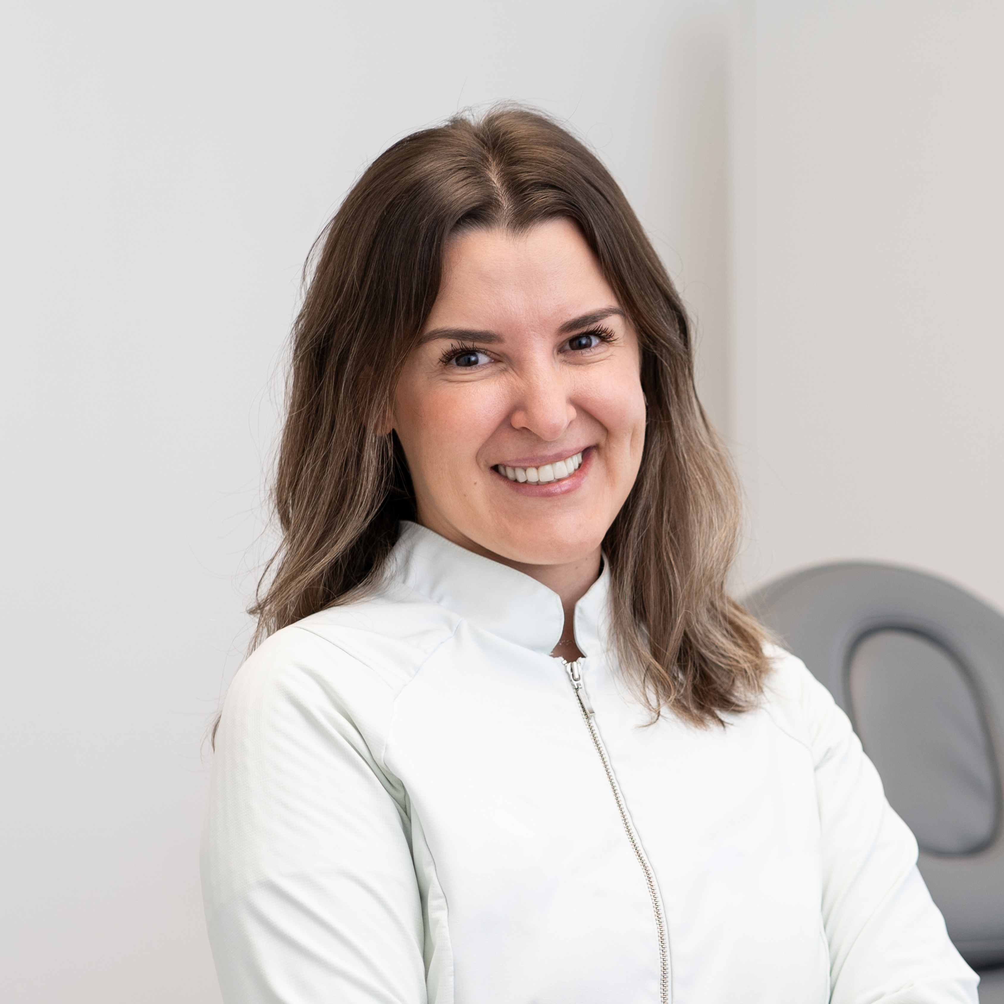 Dr. Emily Carter | Feline Internal Medicine, DVM